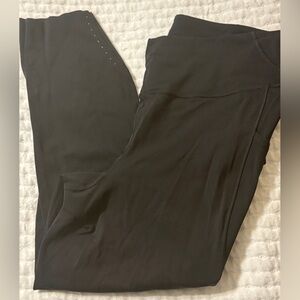 Lululemon Athletica Black Leggings fast and free high rise 14 GUC 25” pockets